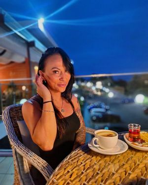 Image post by @lady_rox_business on Instagram