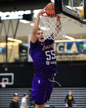 Image post by @lakers on Instagram