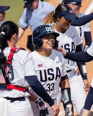 Image post by @usasoftball on Instagram