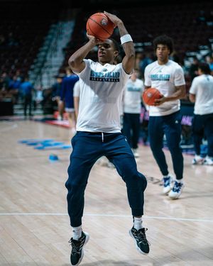 Image post by @rhodymbb on Instagram