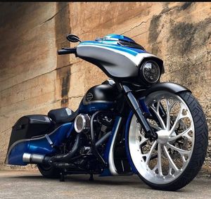 Image post by @loonatic.bikelife on Instagram