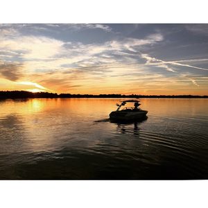 Image post by @malibuboats on Instagram