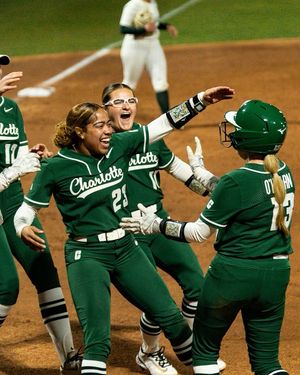 Image post by @charlottesoftball on Instagram