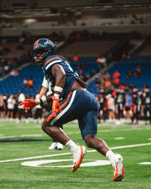 Image post by @utsaftbl on Instagram