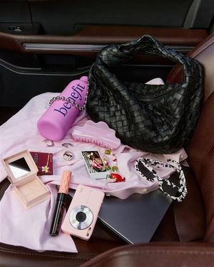 Image post by @benefitcosmetics on Instagram