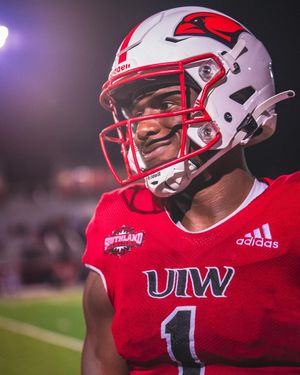 Image post by @uiw_football on Instagram