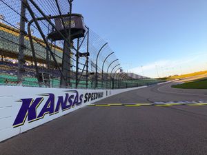 Image post by @kansasspeedway on Twitter