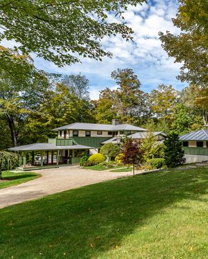 Image post by @williampittsir on Instagram