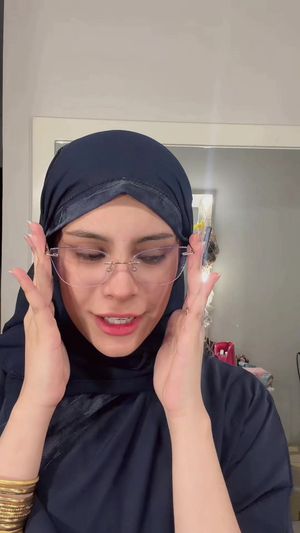 Video post by @e18.noon on TikTok