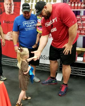 Image post by @shawstrength on Instagram