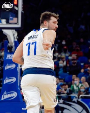 Image post by @dallasmavs on Instagram