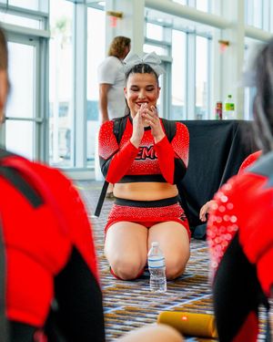 Image post by @semocheer on Instagram