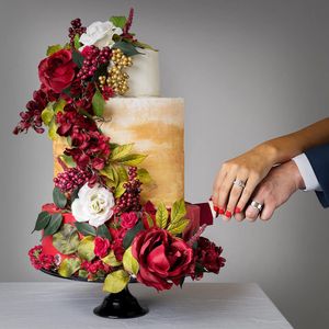 Image post by @theblondewhobakes on Instagram