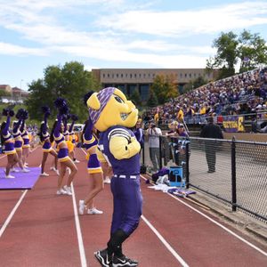 Image post by @westerniluniv on Instagram