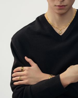 Image post by @ellemenhk on Instagram