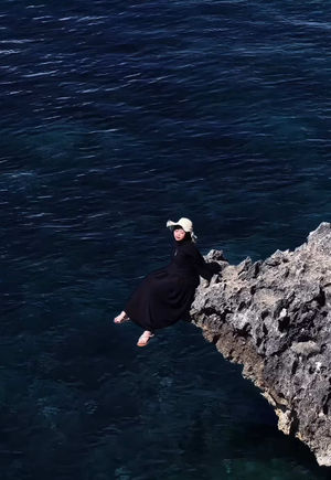 Video post by @faniaelizaaa on TikTok