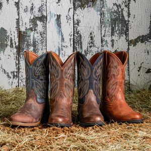 Image post by @justinboots_ on Instagram