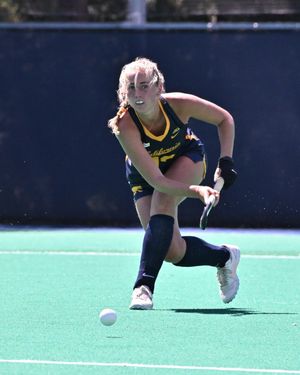 Image post by @calfieldhockey on Instagram