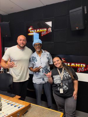 Image post by @island985fm on Instagram