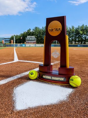 Image post by @ncaadiii on Instagram