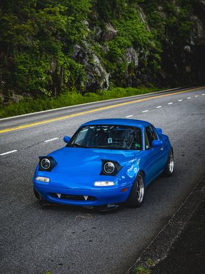 Image post by @shmunky.miata on Instagram