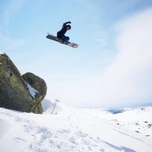Image post by @j_skis on Instagram