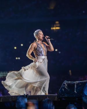 Image post by @pink on Instagram