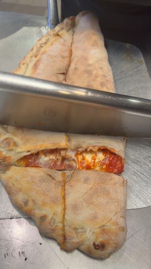 Video post by @burattinopizza on Instagram