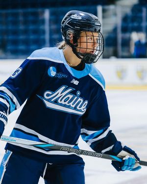 Image post by @mainewhockey on Instagram