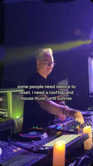 Video post by @wardandrews on Instagram