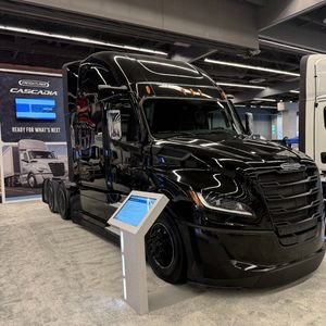 Image post by @freightlinertrucks on Instagram