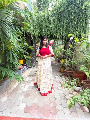 Image post by @shraddhaa_trends on Instagram