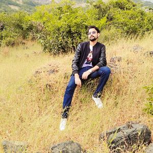 Image post by @ibhishamsoni on Instagram