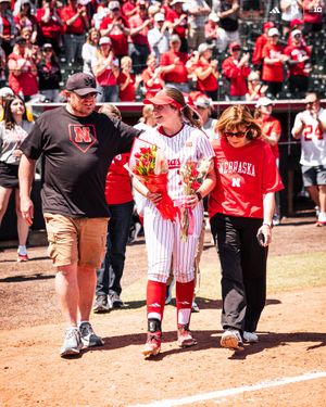 Image post by @HuskerSoftball on Twitter