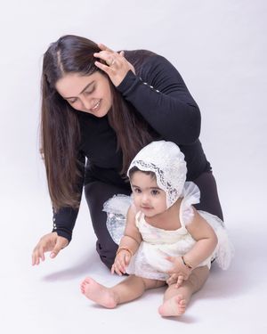 Image post by @newbornbabyphotographystudio on Instagram