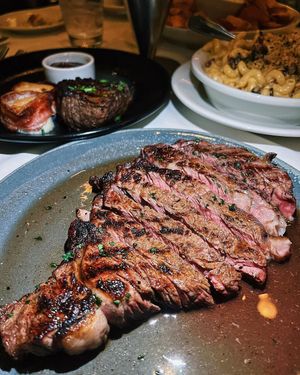 Image post by @mortonssteak on Instagram