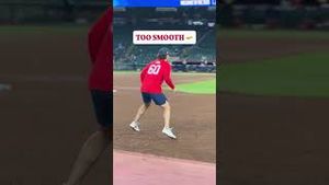 Video post by @rawlingssportinggoods on YouTube