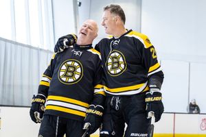 Image post by @nhlbruinsalumni on Instagram