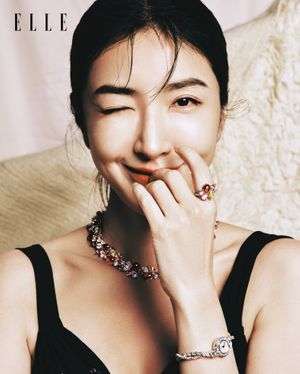 Image post by @ellehongkong on Instagram