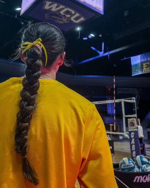 Image post by @etsuvolleyball on Instagram