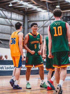 Image post by @basketballaus on Instagram