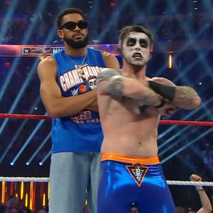 Image post by @thewrestlingclassic on Instagram