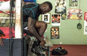 Image post by @bronzebomber on Instagram