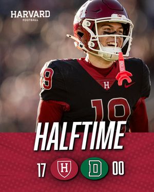 Image post by @HarvardFootball on Twitter