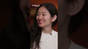 Video post by @hollywoodreporter on YouTube