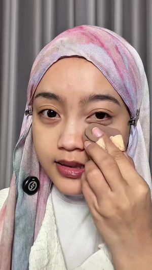 Video post by @hellodhani on TikTok
