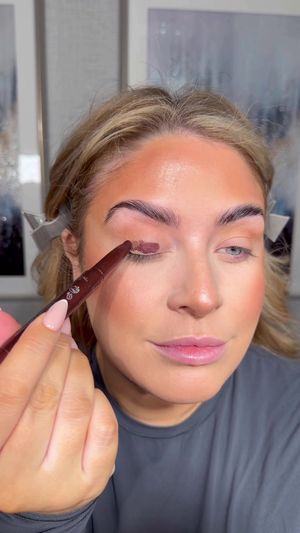 Video post by @beckymorganmakeup on TikTok