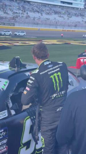 Video post by @LVMotorSpeedway on Facebook