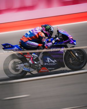 Image post by @yamahamotoraus on Instagram