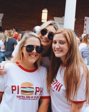 Image post by @uapanhellenic on Instagram